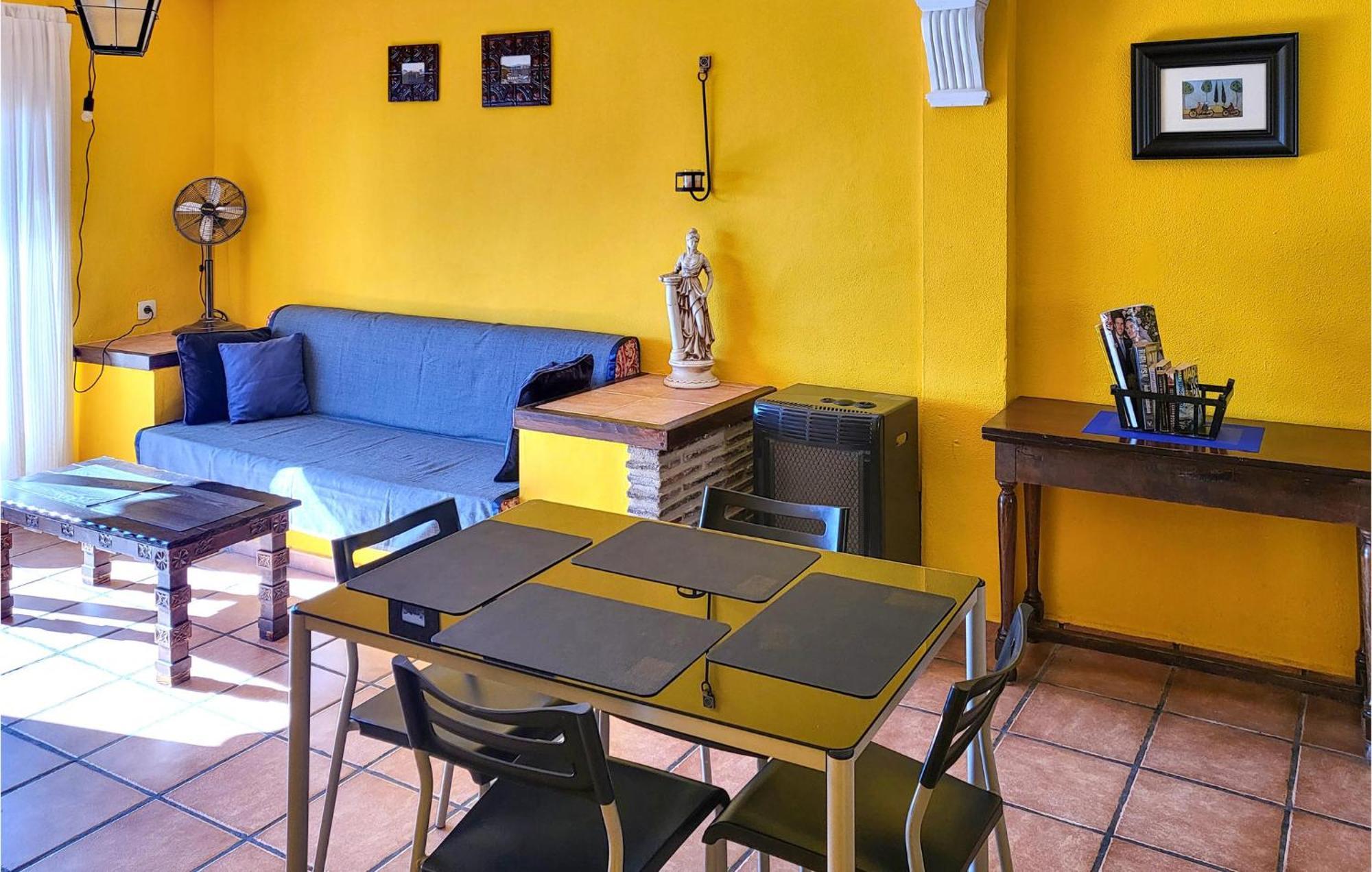 2 Bedroom Cozy Apartment In El Campello Exteriér fotografie