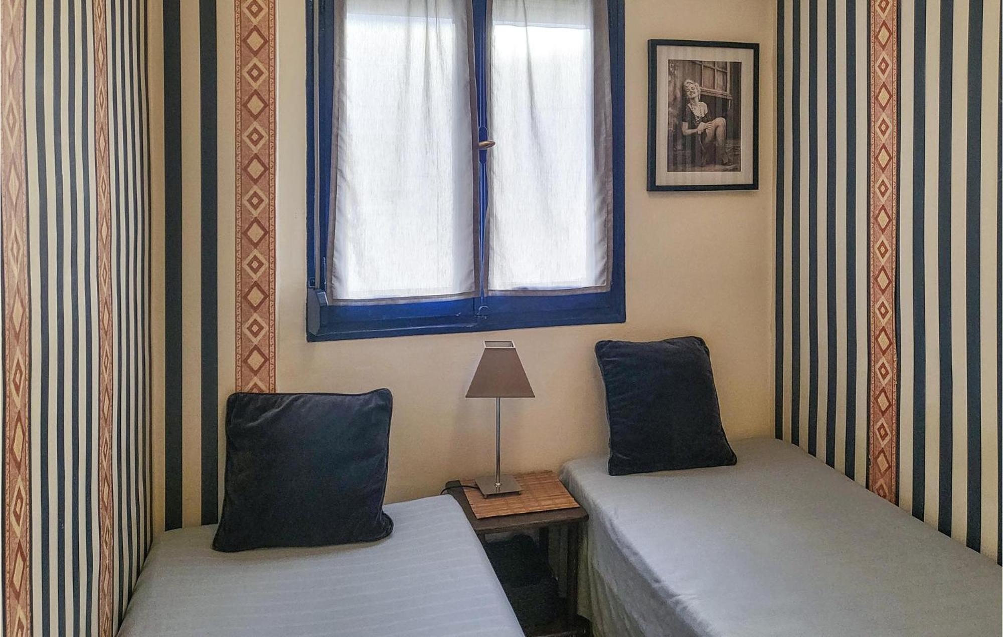 2 Bedroom Cozy Apartment In El Campello Exteriér fotografie